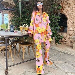 ZARA•Flower Power Pants•Sz XS